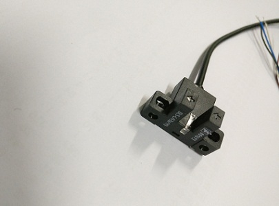 電渦流傳感器有什么缺點，與電渦流式傳感器有什么不同？