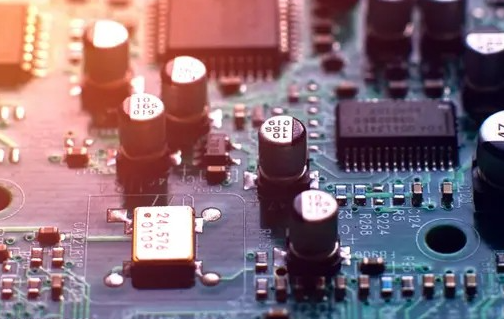 集成電路與嵌入式系統設備不同的性能和作用？